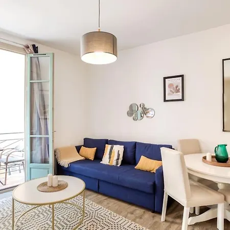 Lägenhet #44 Staywiz Us -1 Bdr Flat Cap Ac Balcony 5mins Walk To