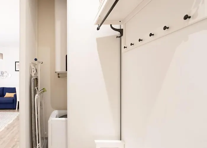 شقة #44 Staywiz Us -1 Bdr Flat Cap Ac Balcony 5mins Walk To نيس